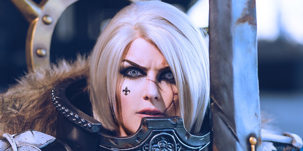 Nadchodzi Warhammer MMO, więc łapcie cosplay z Warhammera