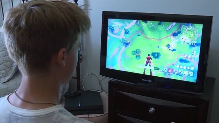 Został aresztowany, bo groził śmiercią 11-latkowi, który pokonał go w Fortnite