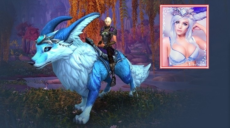 Seksowna cosplayerka przebrała się za mounta z World of Wacraft