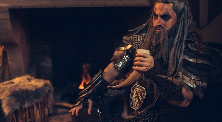 Bez nagości, bez dekoltów. Dopieszczony cosplay z Elder Scrolls Online
