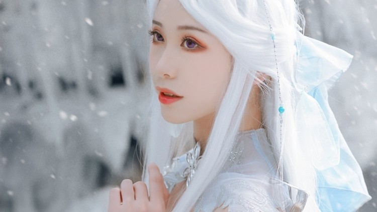 Cosplay z pewnego dużego MMORPG, który przybędzie do nas za kilka tygodni