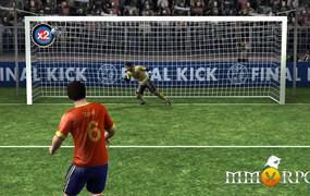 Final kick: Online football game details