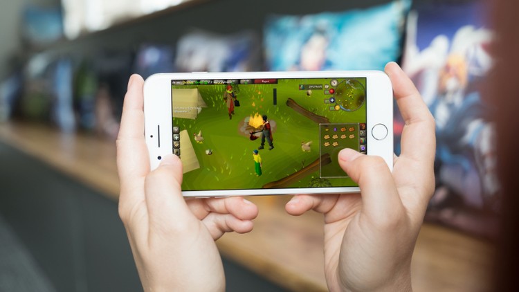 RuneScape Mobile ruszył z betą. To powinien być największy mobilny MMORPG w historii
